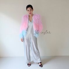 "Ostrich feathers jacket made to order 🌸Made to order for every sizes 🌸Please check my sizes chart before ordering if it doesn't fit with my size chart please measure your bust waist and hips 🌸length for every size between 17-20 Inches 🌸Jacket made with ostrich feathers many layers 🌸You can mix colors you want 🌸Color: more than 18 colors 🌸Dry clean only SGinstar Size Guide UK4/US0/EU32/AU4 Bust 31\"(78cm.) Waist24\"(60cm.) Hips33\"(83.5cm.) UK6/US2/EU34/AU6 Bust32\"(80.5cm.) Waist25\"(63c Party Long Sleeve Faux Fur Coat, Party Long Sleeve Outerwear With Feather Trim, Party Outerwear With Feather Trim, Long Sleeve Faux Fur Coat For Parties, Fluffy Long Sleeve Party Outerwear, Party Outerwear With Feather Trim And Faux Fur, Party Fur Coat With Feather Trim, Feathered Long Sleeve Party Outerwear, Spring Party Outerwear With Feathers