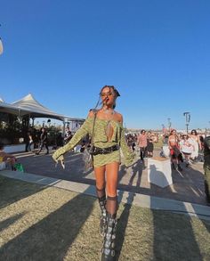 Coachella Matching Outfits, Coachella Inspo Outfit, Ohana Festival Outfits, Festival Mini Skirt, Coachella Inspo 2023, Coachella Looks 2023, 2023 Coachella Fashion, Festival Outfits Bohemian, Festival Fits 2023