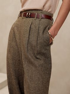 Remanso Donegal Straight-Leg Pant | Banana Republic Italian Fabric, Professional Outfits, Mode Vintage, Work Outfits, Work Fashion, Straight Leg Pants, Classy Outfits, Pretty Outfits, Work Outfit