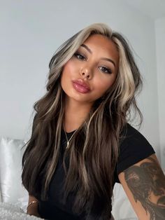 #moneypiece #hair #hairstyles #brunette Brown Black Hair With Blonde Highlights, Money Piece Hair Brunette Fall, Front Bangs Highlights, Halo Brunette Hair, Dark Brown And Blonde Money Piece, Greyish Hair Color, Blonde Hair From Black, Layered Money Piece Hair, Black Hair With Highlights Curtain Bangs