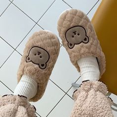 Women's Cute Bear Slippers Soft Plush Flat Shoes with Non-Slip Bottom for Winter Home Wear - White 1,40-41 Cartoon Slide, Kawaii Socks, Bear Slippers, Cartoon Shoes, Soft Teddy Bear, Home Slippers, Winter Home, Warm Slippers, Slippers For Girls