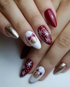 Trendy Handbag, Xmas Nail Art, Her Nails, Simple Nail Art Designs, Stylish Office, Pretty Nail Art, Festival Nails