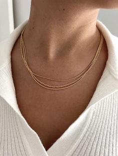 DAINTY FILLED CHAINS – ALV Jewels Dainty Gold Necklace Layered, Stackable Necklaces, Dainty Necklaces, Trend Jewelry, Gold Necklace Simple, Mexican Jewelry, Stacked Necklaces, Earrings Design, Popular Fashion