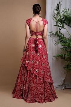 Buy Red Heavy Georgette Digital Print Bandhani Sweetheart Lehenga Set For Women by Ahi Clothing Online at Aza Fashions. Saree Dress Design Ideas, Print Blouse Design, Indo Western Outfits For Women, Tiered Lehenga, Mirror Work Dress, Chinese Fancy Dress, Bandhani Dress, Long Gown Design, Anarkali Dress Pattern