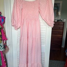 Never Worn, Great Condition. Can Be Worn Off Shoulder Or Not. Light And Airy. Great For Summer! Spring Gingham Maxi Dress, Spring Gingham Midi Dress For Brunch, Spring Gingham Maxi Dress For Brunch, Casual Gingham Midi Dress For Brunch, White Spring Midi Dress For Picnic, White Midi Dress For Spring Picnic, White Midi Dress For Picnic, Long Sleeve Gingham Dress For Brunch, Feminine Gingham Dress For Day Out