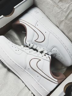 Brown Air Force 1 Brown Air Force 1, Tie Sneakers, Air Force Shoes, Nike Kicks, Air Force 1s, Nike Shoes Air Force, Back To School Shoes, Preppy Shoes, Fashion Shoes Heels