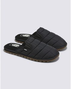 Black Slides With Cushioned Footbed For Outdoor, Sporty Black Slides For Outdoor Activities, Functional Black Slides For Streetwear, Black Comfortable Slides For Outdoor Activities, Comfortable Black Slides For Outdoor Activities, Functional Black Slides For Outdoor, Casual Black Nylon Slides, Quilted Shoes, Pop Shoes