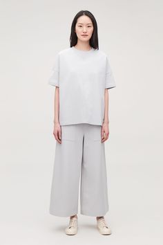 COS | Relaxed jersey t-shirt Cos Shirt, Wardrobe Sale, Slip Skirts, Tapered Leg Jeans, How To Make Clothes, White Shirts, Travel Outfit, Comfortable Fashion, Leisure Wear