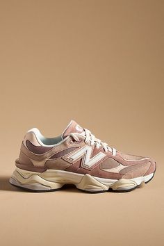 New Balance 9060 Sneakers Womens New Balance Running Shoes, Fall Trendy Shoes, Brown Tennis Shoes Outfit, Sneakers Fall 2024, Fall 2024 Shoes, Fall Sneakers Outfit, New Balance 9060 Outfit, Dad Sneakers Outfit, Fall Shoes For Women