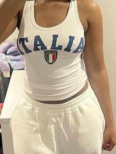 Italy Jumbo Print White Tank Top Letter Print U Neck Tank Top - AnotherChill Emmiol Tops, Gothic Tank Tops, E Girl Aesthetic, Ootd Outfits, Y2k Clothes, Cooler Look, Cropped Tops, Sleeveless Crop Top, U Neck