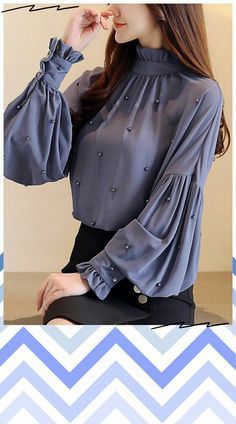 Girls Top Design, Stylish Tunic Tops, Stylish Tunic, Trendy Shirt Designs, Women Blouses Fashion, Pakaian Feminin