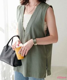 Qteee - Cotton V-Neck Sleeveless Vest with Loose Fit, Solid Color and Double-Layered Design Green Cotton V-neck Tank Top, Spring Cotton V-neck Tank Top, Spring Casual V-neck Vest, Green V-neck Vest For Spring, Summer V-neck Layering Vest, Cotton V-neck Vest For Layering, Cotton V-neck Vest For Beach, V-neck Cotton Vest For The Beach, Cotton V-neck Beach Vest