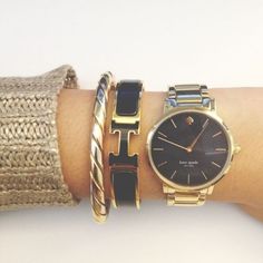 . Kate Spade Watch, Hermes Bracelet, Look Casual, Mode Inspiration, Street Styles, Stainless Steel Bracelet, Look Fashion