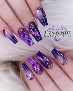 Purple Products, Purple Nail Art Designs, Purple Glitter Nails, Purple Nail Art, Fake Nails Designs, Purple Acrylic Nails, Glittery Nails, Bling Fashion