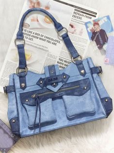 This price is for a bag only, the contents and others are not included.   	 		 			Size 			3XL-4XL 		 		 			Width (upper/lower) 			31/37 		 		 			Height 			23 		 		 			Window Width (upper/lower) 			25.5/28 		 		 			Window Height 			15.5 Blue Satchel With Pockets And Double Handle, Blue Double Handle Satchel With Pockets, Blue Shoulder Bag With Zipper Pocket For Shopping, Blue Rectangular Bag With Multiple Pockets, Blue Shoulder Bag With Multiple Pockets For Everyday Use, Blue Shoulder Bag With Multiple Pockets, Chic Blue Bags With Pockets, Blue Motorcycle, Kawaii Bags