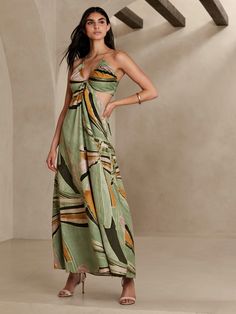 Manon Linen-Blend Maxi Dress | Banana Republic Guest Attire, Tropical Dress, Wedding Attire Guest, Linen Maxi Dress, Maxi Dress Green, Banana Republic Dress, Linen Clothes, A Dress, Latest Fashion For Women