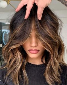 Color Over Highlights Brunettes, Hair Colour Brunette Balayage, Dark Balayage Hair Long Layered, Hair Color Mixed Women, Fall Bayalage For Dark Hair, Dark Hair With Ombre Highlights, Latina Fall Hair Colors, Soft Brunette Balayage Ash Brown, Ombre For Dark Brown Hair Balayage