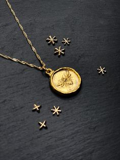 Luxury Elegant Engraved Coin Necklace, Medal Jewelry, Coin Necklace Gold, Minimal Necklace, Bee Pendant, Gold Bee, Earring Sale, Coin Necklace, Gold Gold