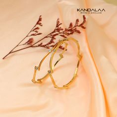 New Gold Jewellery Designs, Gold Bangles Design, Gold Jewellery Design, Diamond Jewellery, Jewellery Designs, Gold Jewellery, Diamond Jewelry