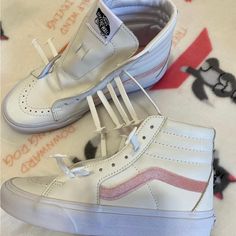 Brand New With Elastic Shoe Lace 7 1/2 In Women 6in Men White Lace-up Vans Sneakers, Vans White Slip-on Sneakers, Vans White Synthetic Sneakers, Vans High Top, Vans High, Elastic Shoe Laces, Vans White, Shoes Vans, High Top Vans