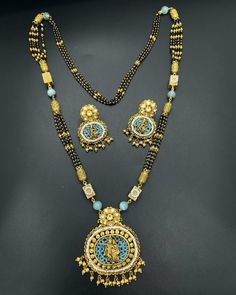 Jewelry Designing, Antique Jewelry Indian, Mangalsutra Designs, Antique Gold Jewelry, Beads Chain, Jewelry Indian