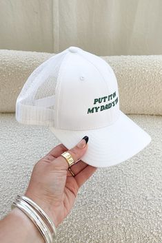 Kinda funny kinda true!! The cutest and funniest Summer accessory!! White trucker hat, PUT IT ON MY DAD’S TAB in green writing, size is adjustable Wedding Guest Romper, Green Writing, White Trucker Hat, Party Bottoms, Bachelorette Party Beach, Summer Humor, Denim Romper, Maxi Dress Party, Summer Accessories