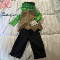 Carters Brand Zombie Monster Frankenstein Costume 3-6 Months Nwt Baby Frankenstein Costume, Monster Truck Costume, Baby Dragon Costume, Bumblebee Halloween, Zombie Halloween Costume, Bulldog Costume, Frankenstein Costume, Zombie Halloween Costumes, Zombie Monster