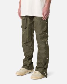 MNML Snap Front Cargo Pants Olive Olive Style, Culture Kings, Cargo Pants, The Knee, Relaxed Fit, Zipper, Pants, Trousers