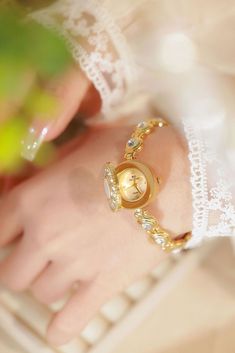 Small Silver Watch, Elegant White Watches With Bracelet Strap, Skeleton Skin, Gold Self-winding Watch For Formal Occasions, Victorian Style Gold Self-winding Watch, Elegant Gold Self-winding Watches, Ladies Gold Tone Stainless Watches Less Than $100.00, Pvc Bag, Silver Watches Women