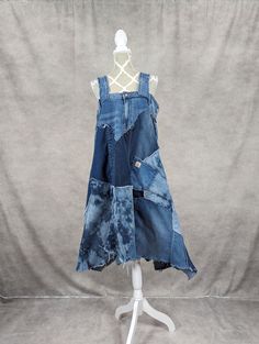 Upcycled flowy denim patchwork dress with frayed seams and jagged hem. Wide shoulder straps for added comfort. Bust measures 44" and length varies from 38"-45". Front denim pocket. Denim Patchwork Dress, Altered Clothing, Denim Pocket, Jeans Bag, Upcycled Denim, Dress Xl, Recycle Clothes, Denim Patchwork, Patchwork Dress