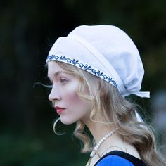 “Renaissance Memories” St. Brigitta’s Cap with embroidery Traditional Fitted Costume Hats And Headpieces, Reference Pose, Megan Hess, Medieval Woman, Fest Outfits, Idee Cosplay, Embroidery Materials, Medieval Clothing, Fine Linen