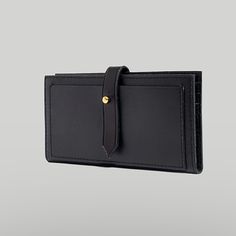 An Update To Our Classic Post Wallet Featuring The Same Rich Leather And Tons Of Pockets, But With A Slimmer Tab Closure Andyay (!)An Exterior Pocket. Think Of It As The Keep-Forever Style You've Been Searching For. Made Of Semi Vegetable-Tanned Leather With A Softly Worn Waxed Finish. Do Well: Leather Sourced From A Tannery That Achieved A Gold Rating From The Leather Working Group (Lwg), An Organization That Works To Promote Sustainable Environmental Practices In The Leather Industry. Collar S Madewell Handbags, Madewell Bags, Leather Industry, Card Case Wallet, Leather Card Case, Wallet Pouch, Zip Wallet, Leather Travel, Leather Wristlet