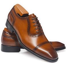 Elevate your formal attire with our premium genuine leather men's lace-up shoes. crafted with utmost precision, these classic shoes offer unmatched comfort and style for any occasion. Brown Luxury, Oxford Brogues, Brown Dress Shoes, Coffee Black, Luxury Men, Italian Shoes, Brown Coffee, Oxford Dress, Leather Dress Shoes