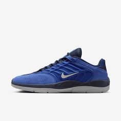 The Vertebrae breaks in fast and breaks down slow, creating a consistent fit right out of the box. A Nike heritage color palette gives this modern shoe the perfect touch of retro. Nike Shoes Blue, Modern Shoes, Shoes Blue, Nike Sb, Blue Shoes, Blue Man, Nike Shoes, Color Palette, Men's Shoes