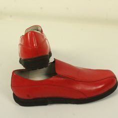 Vintage Golfstream Shoes Golf Shoes/Loafers #E-2012 Red Genuine Leather Rubber Molded Outsole Fully Padded Insole New In Box Red Synthetic Slip-on Walking Shoes, Red Slip-on Walking Shoes, Red Synthetic Walking Shoes With Round Toe, Red Low-top Slip-ons With Rubber Sole, Red Round Toe Walking Shoes, Red Loafers With Removable Insole And Round Toe, Red Slip-ons With Rubber Sole And Round Toe, Red Slip-on Low-top Loafers, Shoes Vintage