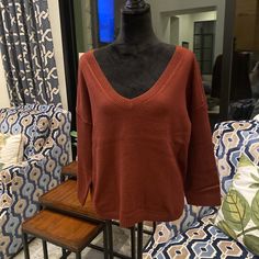 Offers Encouraged And Considered.Offers Encouraged! Nwt Madewell Sleeve V-Neck Sweater In Mahogany Size S Condition Is "New With Tags". Shipped With Usps First Class. Nordstrom New In Original Packaging Burgundy V-neck Sweater For Fall, Casual Burgundy V-neck Sweater, Burgundy V-neck Top For Winter, Brown V-neck Sweater, Madewell Sweater, Madewell Sweaters, V Neck Sweater, First Class, Vneck Sweater