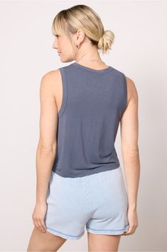 Soft jersey fabric makes this Z Supply tank an easy-to-love staple, featuring a crew neckline and relaxed, cropped fit. It's perfect for keeping casual with shorts or dressing up with a skirt and heels. | Z SUPPLY Women's Ella Tank Top, Size Small, Blue Fall Closet, Brand Style Guide, Fashion 101, A Skirt, Easy To Love, Fall Shopping, Tee Dress, Work Fashion, Fall Trends