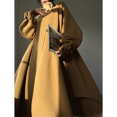 Aconiconi Autumn purple tan double-sided heavy wool cloak jacket long – ORUMATORU Cloak Jacket, Autumn Purple, Wool Cloak, Circular Knitting Machine, Oversize Fashion, Belt Design, Knitting Machine, Tie Sleeve, Jacket Long