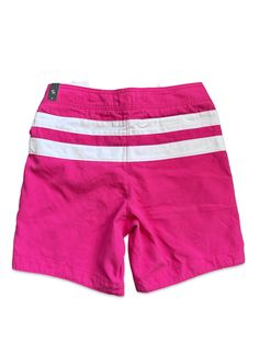 Stay comfortable and stylish in these Abercrombie & Fitch Board Shorts. The magenta color adds a pop of fun to your beach attire. With a size S, these shorts will fit you perfectly. Perfect for all your beach adventures. Size: Small Waist: 30” Length: 16” Condition: New NEW with tags! Magenta Color, Beach Attire, Beach Adventure, Cayman Islands, Papua New Guinea, New New, Small Waist, British Indian, Maldives