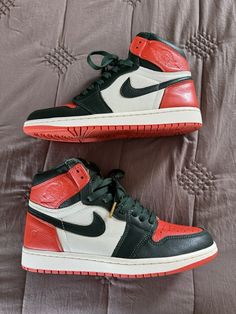 Air Jordan 1 High Solefly Art Basel Sz 9.5 without box, includes extra laces, shoes have literally been worn once and are in great condition, no original box, Will be shipped in box. I will not respond to what’s the lowest offer, or trades etc, any questions about price will not be answered. Price is listed as well as best offer in terms of what I’m willing to sell. Air Jordan 1 Box, Laces Shoes, Air Jordan 1 Retro High, Air Jordan 1 High, Jordan 1 High, High Art, Art Basel, Air Jordan 1 Retro, Jordan 1 Retro High