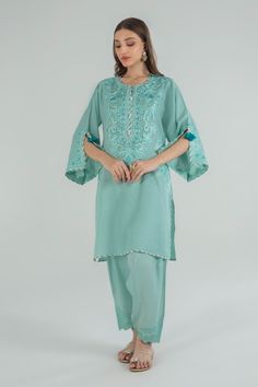 Sana Safinaz SS23ESE216 Ready To Wear Casual Sets With Resham Embroidery For Spring, Fitted Lawn Suit With Chikankari Embroidery For Summer, Fitted Summer Lawn Suit With Chikankari Embroidery, Elegant Summer Kurta With Set-in Sleeves, Summer Lawn Suit With Resham Embroidery, Casual Blue Lawn Suit For Summer, Casual Eid Sets With Floral Embroidery, Fitted Lawn Suit For Spring Festivities, Casual Floral Embroidered Sets For Eid