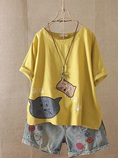 SPU:E51SH55BE01Sleeve Type:Short SleeveMaterial:Cotton,LinenNeckline:Round NeckTheme:SummerColor:Yellow,Black,White,RedSize ChartSizeSleeve LengthLengthBustcminchcminchcminchOne-size3212.65822.812649.6 Couple Embroidery, Fashion Accessories Illustration, Embroidery Top, Casual Stylish, Cotton Coat, Themed Outfits, Blouse Patterns, Black & White, Linen Clothes