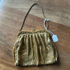 It’s Giving Hollywood Film Star Never Used By Me, However, This Item Is Vintage And Has Classic Signs Of Wear Through The Years. Great Collectors Piece And Unique Evening Bag. Hollywood Film, Film Star, Bags Vintage, Evening Bags, Mini Bag, Hollywood, Bag Lady, Mesh, Film