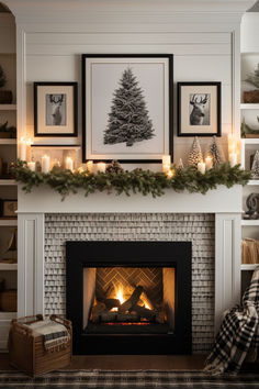 A picture of a fireplace and mantle with beautiful Christmas decorations. Farmhouse Mantle Ideas, Christmas Farmhouse Mantle, Cozy Christmas Mantle, Christmas Mantle Ideas, Farmhouse Mantle, Christmas Decor Farmhouse, Mantle Ideas, Christmas Farmhouse, Christmas Mantle