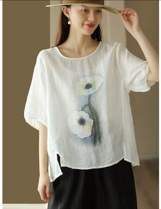 Summer Retro Casual Print Loose Linen T-Shirt Relaxed Fit Crew Neck Blouse With Graphic Print, Relaxed Fit Half Sleeve Graphic Top, White Relaxed Fit Blouse With Crew Neck, White Relaxed Fit Crew Neck Blouse, White Blouse With Relaxed Fit And Crew Neck, Retro Flower Print, Linen Pattern, Summer Retro, Linen Tshirts