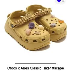 Brand New Discontinued , Crocs Hiker Xscape Series Earthy Sneakers, Streetwear Crocs, Crocs Gibbets, Croc Aesthetic, Croc Jibbitz Ideas, Women Crocs, Red Crocs, Styling Crocs, Crocs Fashion