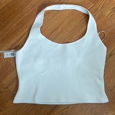 Aritzia Babaton Halter Top Nwt White Color Smoke Free And Pet Free Home Selling Because Too Big, Outside Return Window Stretch Ribbed Summer Top, Ribbed Tops For Vacation, Summer Stretch Ribbed Top, Spring Beach Ribbed Top, Fitted Ribbed Top For Vacation, Spring Ribbed Top For Beach, Casual Ribbed Tops For Vacation, Cotton Ribbed Top For The Beach, Spring Vacation Ribbed Tops