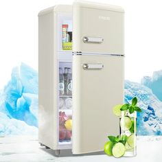 Instant freezing and ultimate freshness, enjoy the convenience of a refrigerator where you stay! Compact and large-capacity size meets our different storage needs without taking up much space. This retro refrigerator keeps fresh 32F to 50F, freezes 32F to - 4F. Seven temperature control keeps your food and beverages completely fresh and quickly chilled. The double door design allows you to partition your food and better place different types of items at their proper temperature. Retro handles are simple and sturdy for easy use. In addition, it has two removable shelves and a crisper, so you can mix and match your storage as needed. Adjustable feet and wheels on the bottom make it easy to move around and adapt to any place. Color: White. Retro Mini Fridge Dorm Room, Boho Mini Fridge, Mini Fridge Aesthetic Food, Small Fridge In Bedroom, Small Mini Fridge, Apartment Appliances, Cute Refrigerator, Retro Mini Fridge, Fridge Sizes