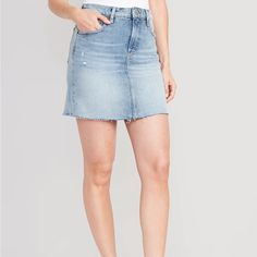 Nwt Old Navy High-Waisted Og Straight Cut-Off Mini Jean Skirt Color Myra 12 Product Details Fits: Straight From Hip To Mid-Thigh. Sits: Right At Your Belly Button. The Feel: A Smidge Of Stretch For That Broken-In Fit. The Deal: This Throwback Mom Jean Skirt, With Grunge-Era Rips, A Raw Hem & New-School Appeal? Obsessed! Materials & Care Cotton 94%, Recycled Cotton 5%, Spandex 1% Machine Wash Cold Inside Out With Similar Colors--Keeps These Blues From Becoming Basic. Skip The Bleach--It’s Krypton Outfits College Summer, Summer Outfits Dresses Sundresses, Summer Outfits College, College Summer Outfit, Summer Outfits Classy, Athletic Summer Outfits, Summer Outfits Athletic, Alt Summer Outfits, Curvy Summer Outfits