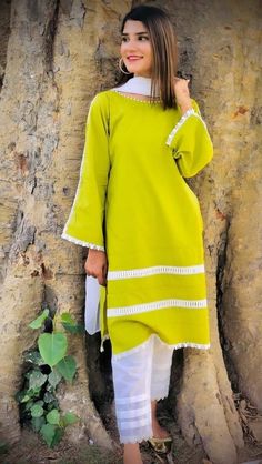 Yellow Suit Design With Lace, Frock Plazo Suit Designs Cotton, Frock Suit Design With Laces, Plain Yellow Kurti Design Style, Lase Designs Kurti, Plain Kurti Designs With Lace, Plain Suits Design With Lace, Plain Kurti Designs